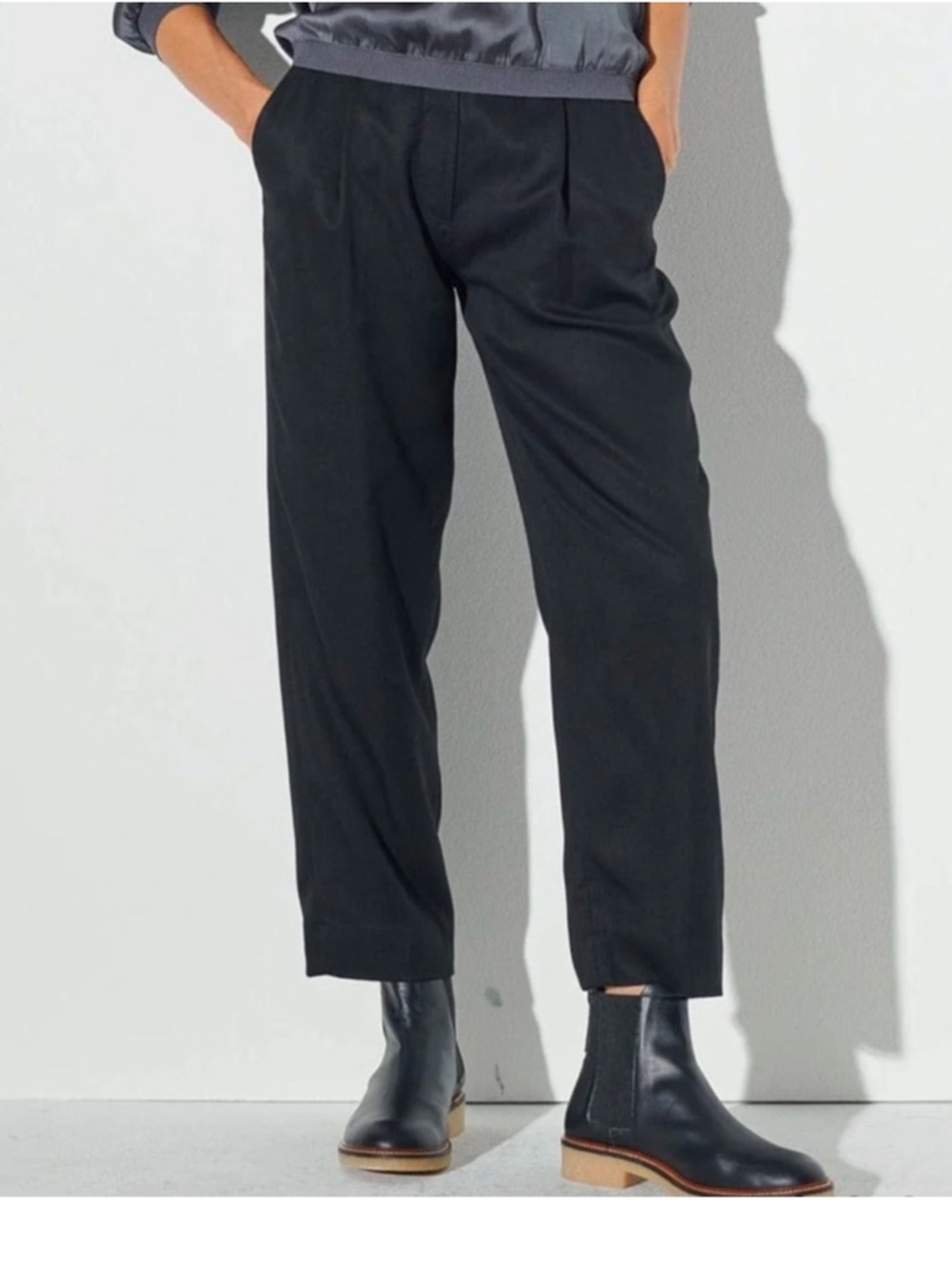 Nwot The reset slouchy trousers sz S #W3